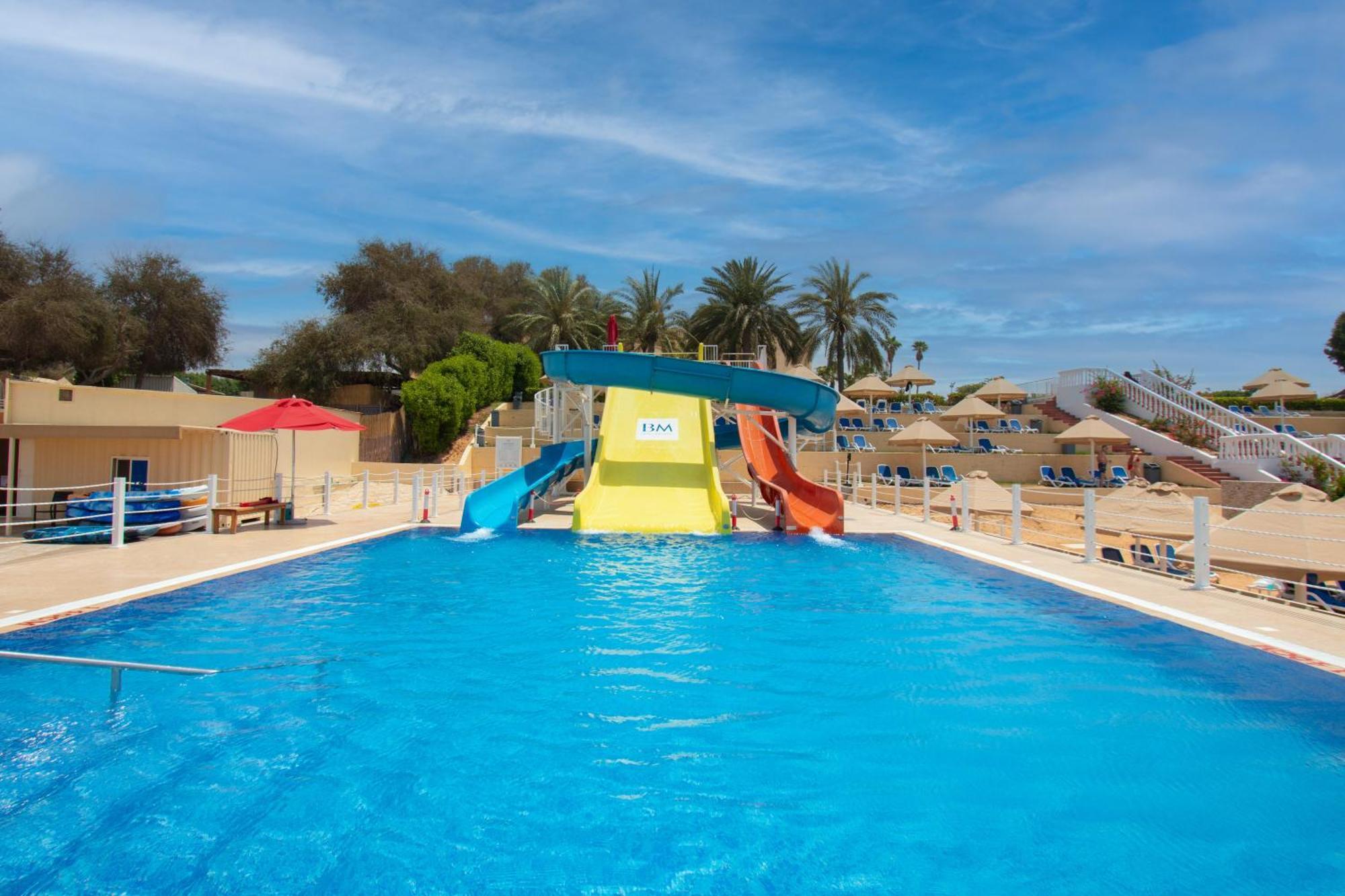 Bm Beach Hotel Рас ал Хайм Екстериор снимка